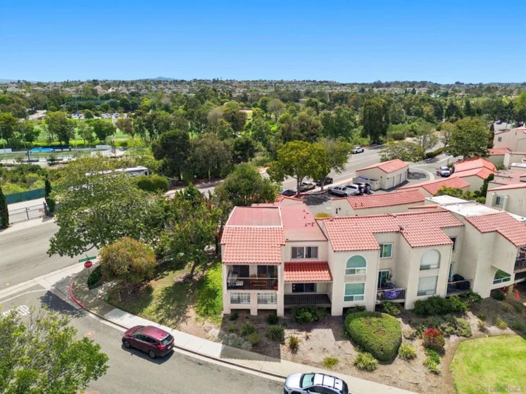 6675 Paseo Del Norte #E photo 25