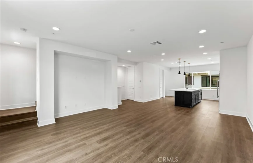 107 Sorrel Court photo 6