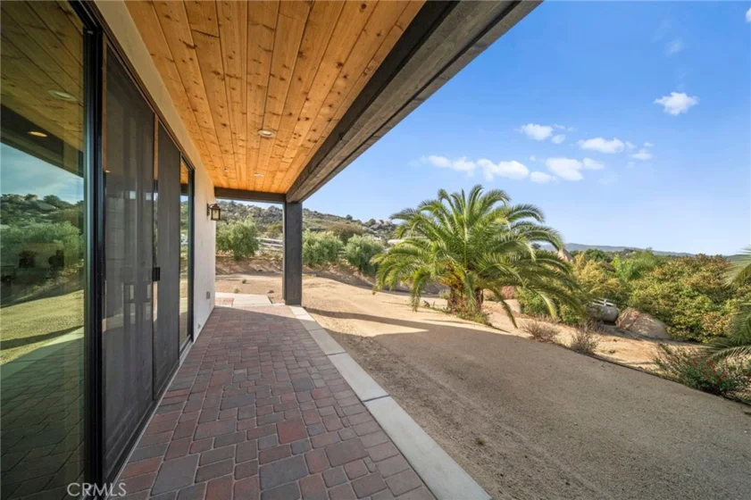 41950 Hacienda Drive photo 33