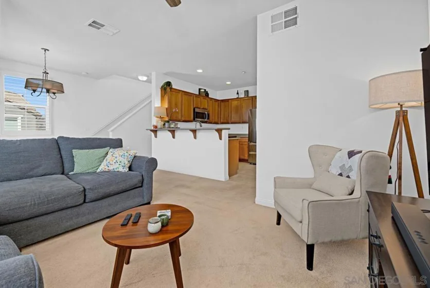 1800 Clare Lane photo 8
