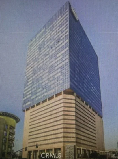 1100 Wilshire Boulevard #2601 photo 4