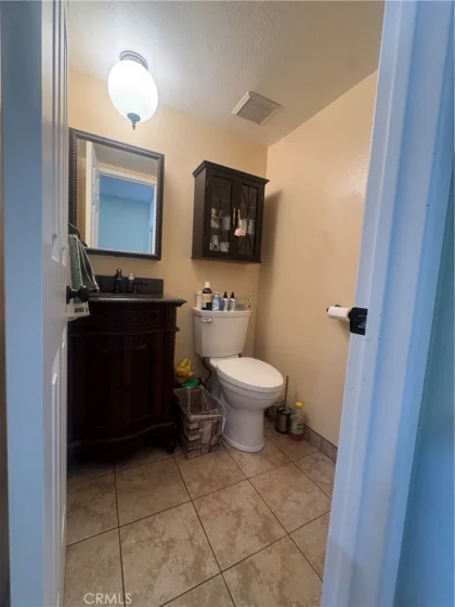 11542 Burbank Boulevard #8 photo 15