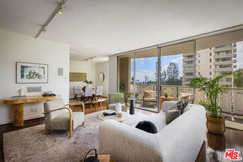 4411 Los Feliz Boulevard #502 photo 24
