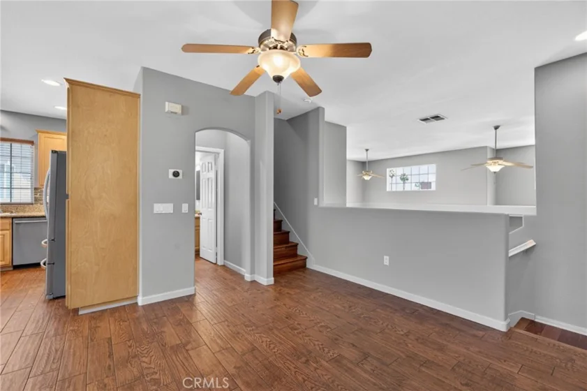 297 Indiana photo 11