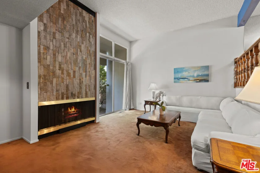 4731 La Villa Marina #F photo 1