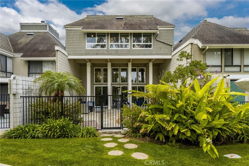 4195 Davis Cup Drive photo 1