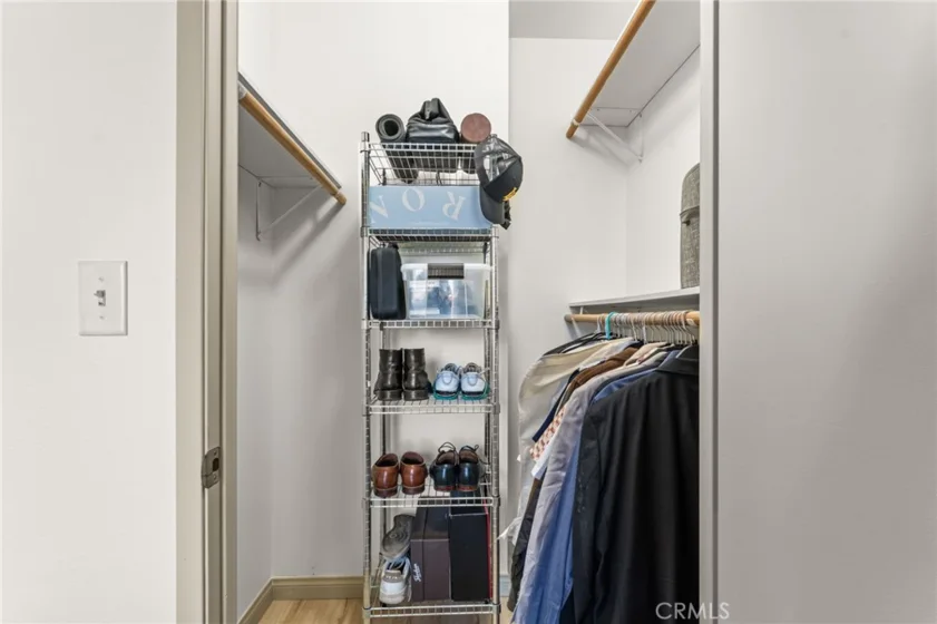 488 E Ocean #809 photo 17
