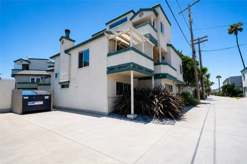 4773 Lamont photo 15