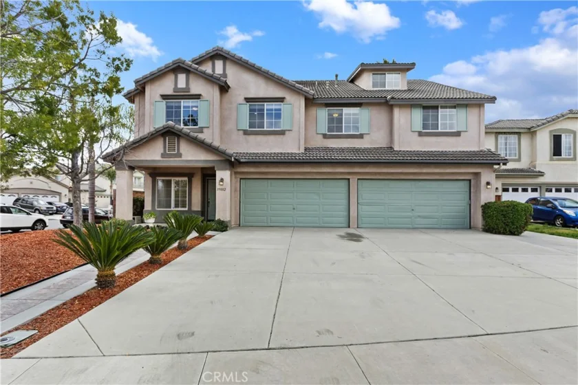 39882 Buxton Court photo