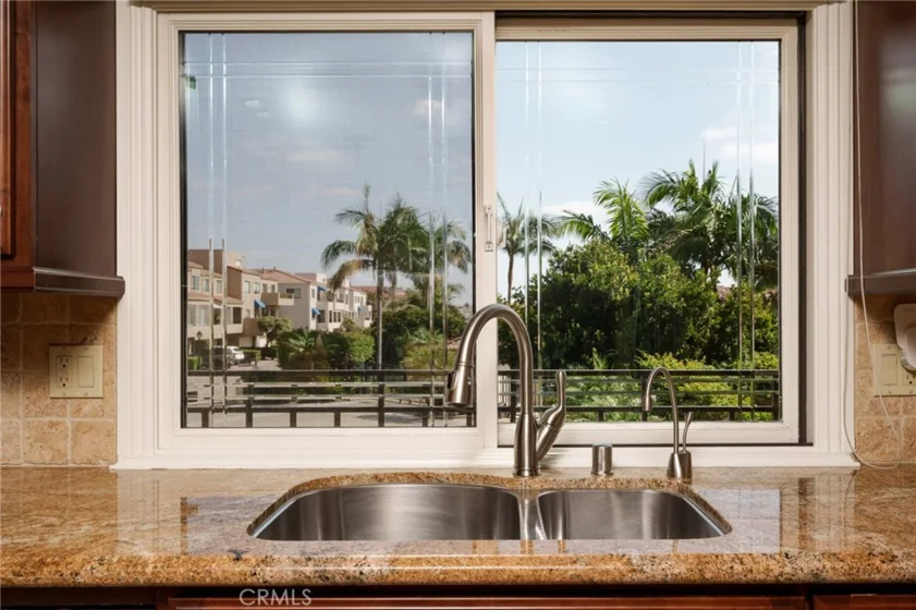 16475 Tropez #138 photo 9