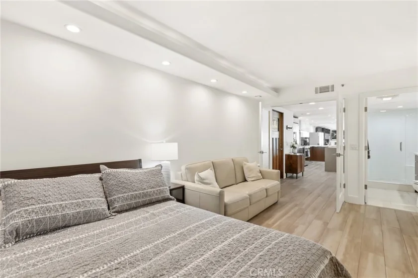 410 Corto Lane #E photo 19