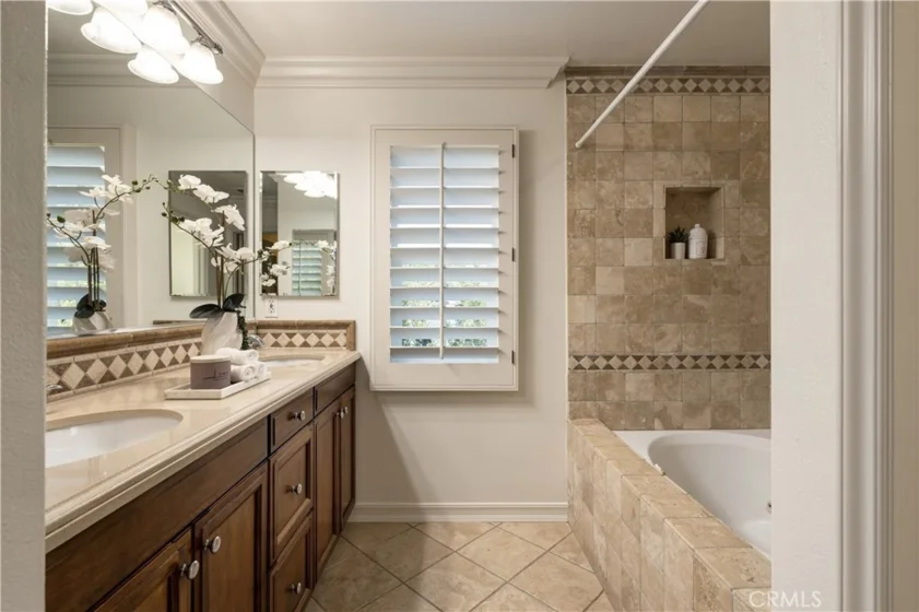 51 Bower Tree photo 18