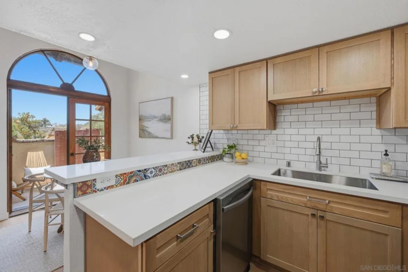 2618 Juan Street #2 photo 7