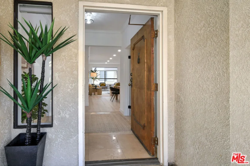 4707 Willis Avenue #206 photo 7