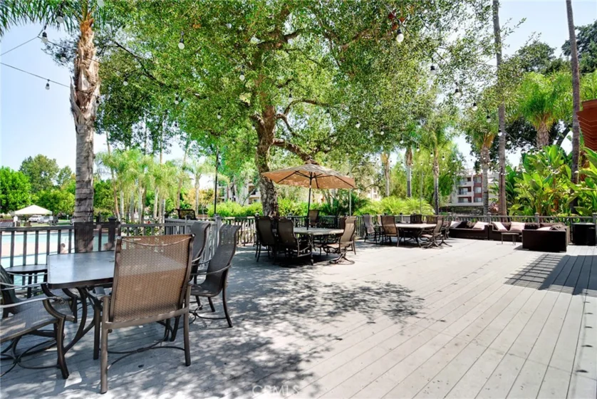 5515 Canoga Avenue #219 photo 19