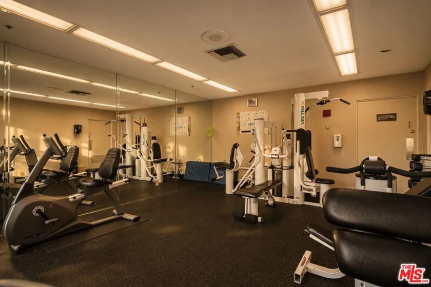 10790 Wilshire Boulevard #1001 photo 31