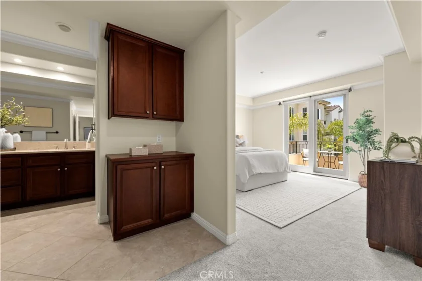 401 Bernard Street #409 photo 37