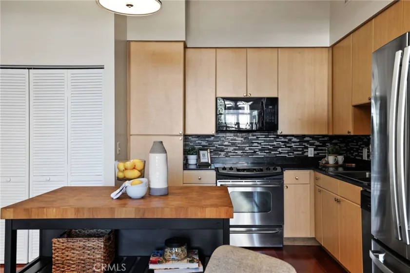 388 E Ocean Boulevard #305 photo 15