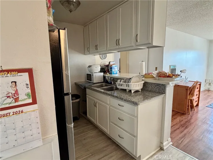 5585 E Pacific Coast Highway Unit 261 photo 3