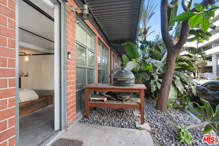 1046 Princeton Drive #105 photo 34