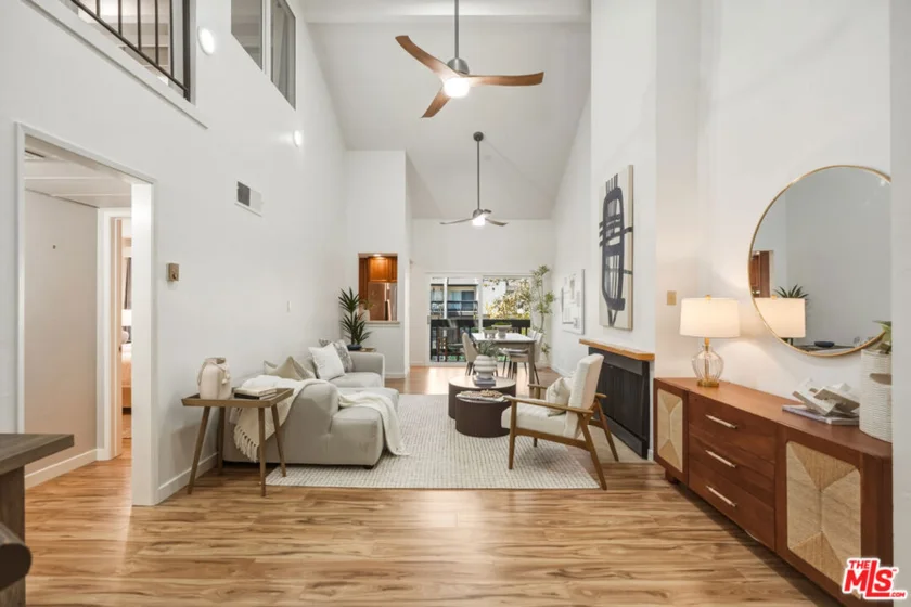 7306 Summertime Lane photo 1