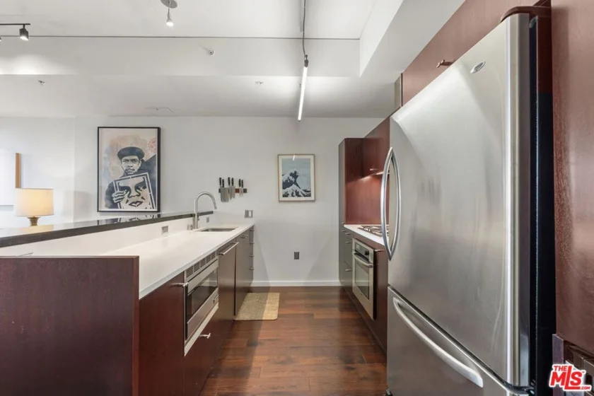 1155 S Grand Avenue #808 photo 49