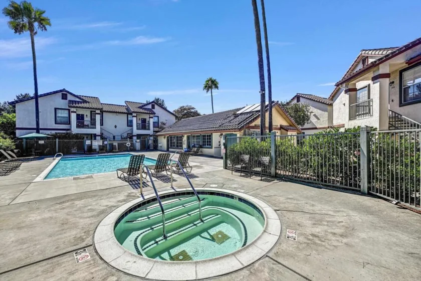 10915 Sabre Hill #364 photo 18