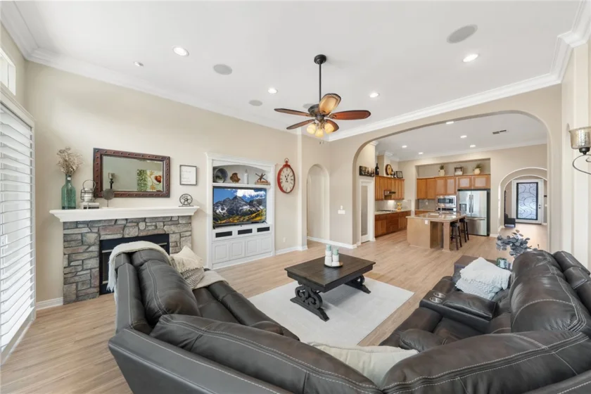 33725 Pebble Brook Circle photo 13