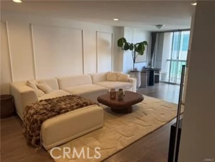10747 Wilshire #904 photo 13