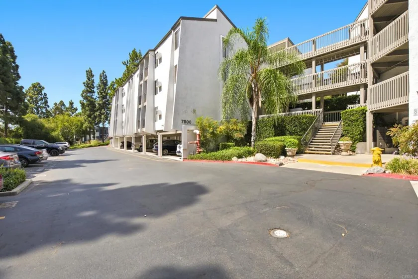 7500 Parkway Drive #207 photo 34
