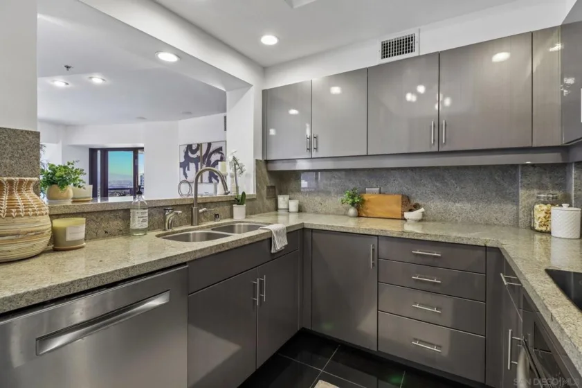 200 Harbor Drive #3201 photo 12