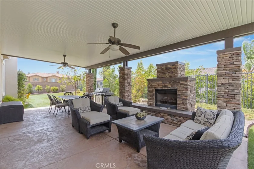 33940 Baystone Street photo 1