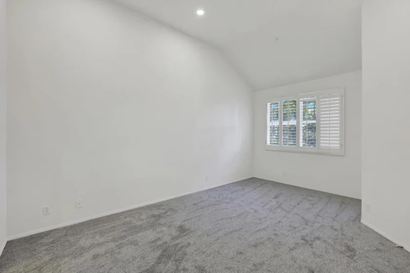 13450 Savanna photo 21