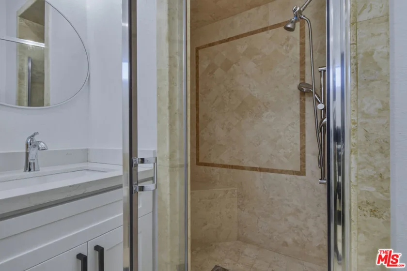 4707 Willis Avenue #206 photo 42