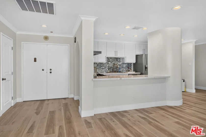 101 California Avenue #1404 photo 8