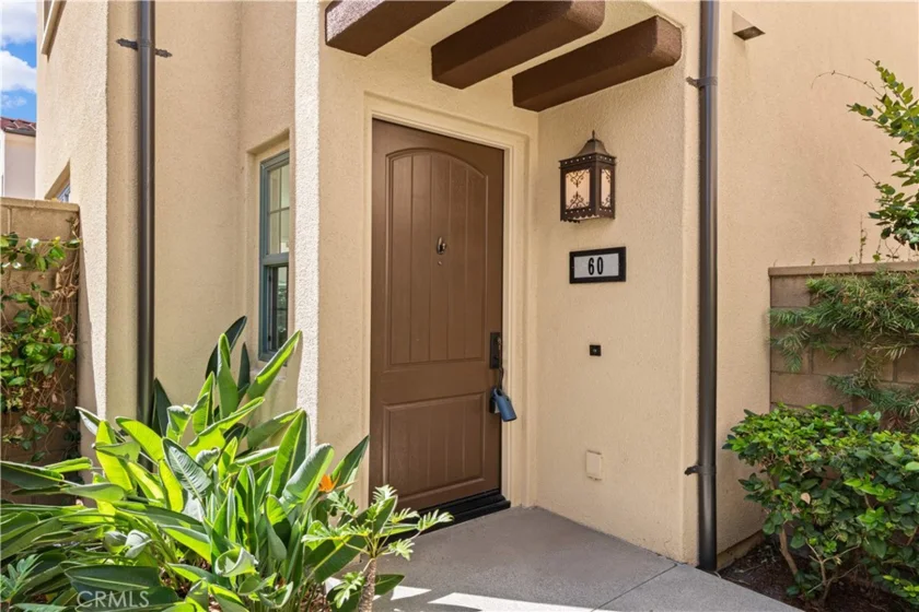 60 Strawberry Grove photo 2