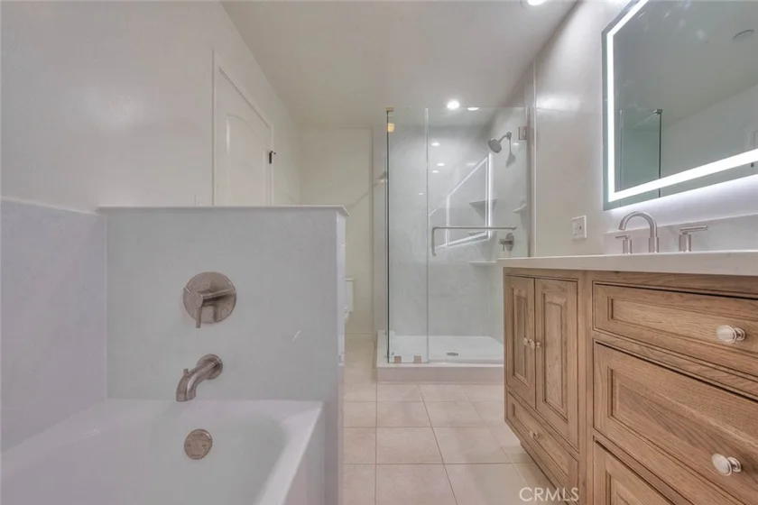 572 E San Jose Avenue #104 photo 45