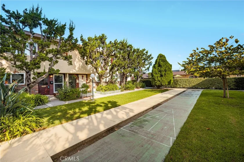 1919 Sherry Lane #46 photo 19