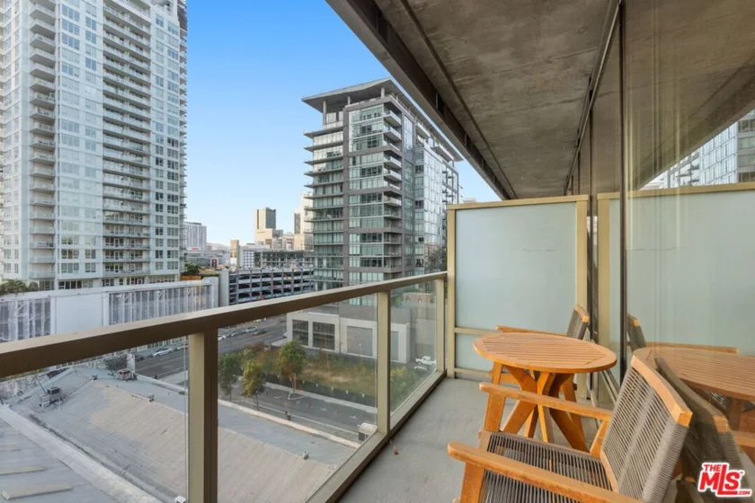 1155 S Grand Avenue #808 photo 15
