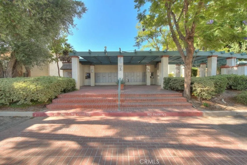 5700 Etiwanda #212 photo 24