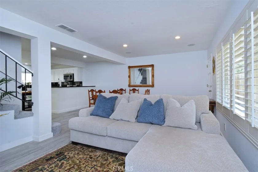 13142 Riverside Drive #3 photo 1