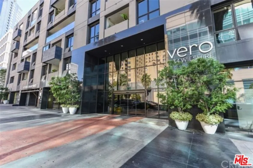 1234 Wilshire Boulevard #531 photo 2