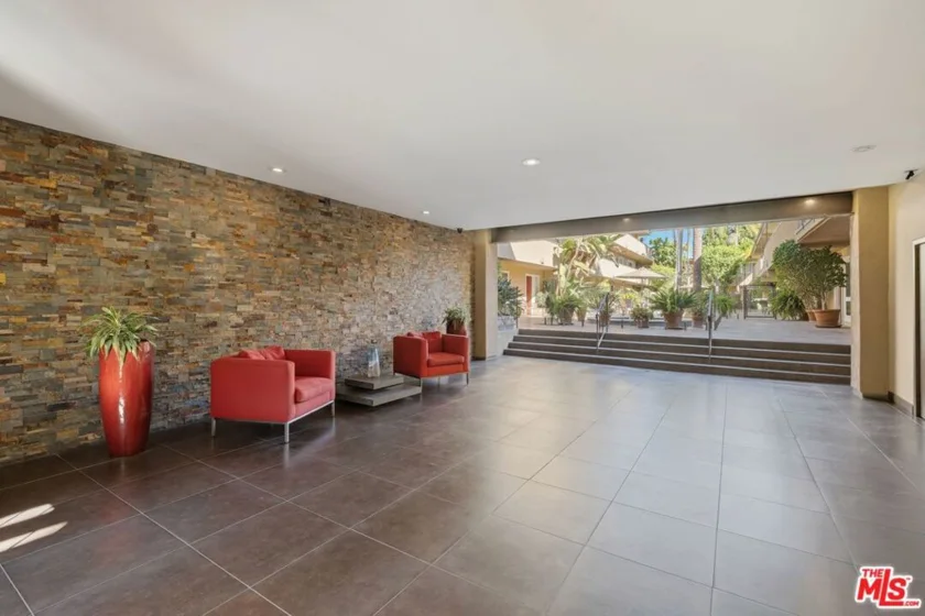 970 Palm Avenue #211 photo 23