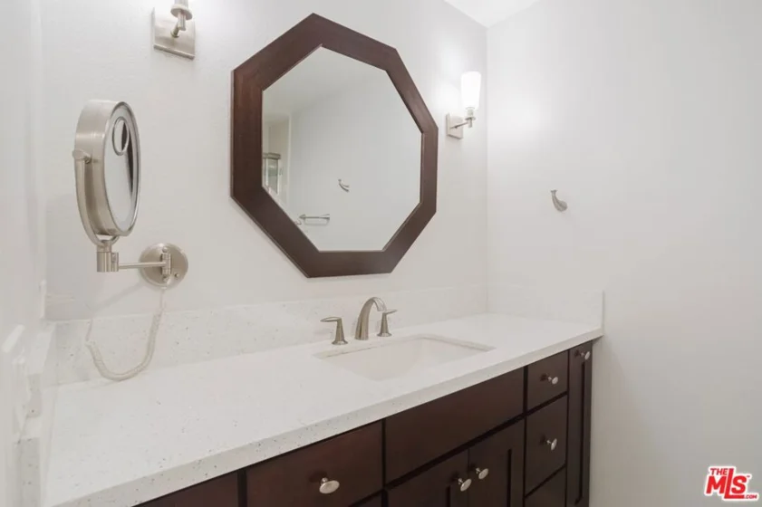 750 S Spaulding Avenue #214 photo 34
