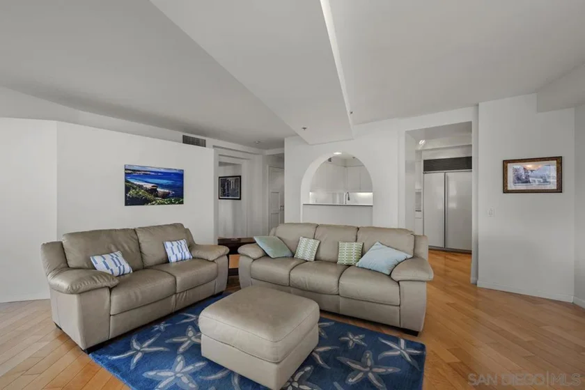 100 Harbor Drive #906 photo 4