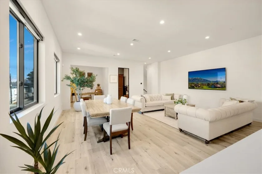 756 W 19th Street #B photo 15