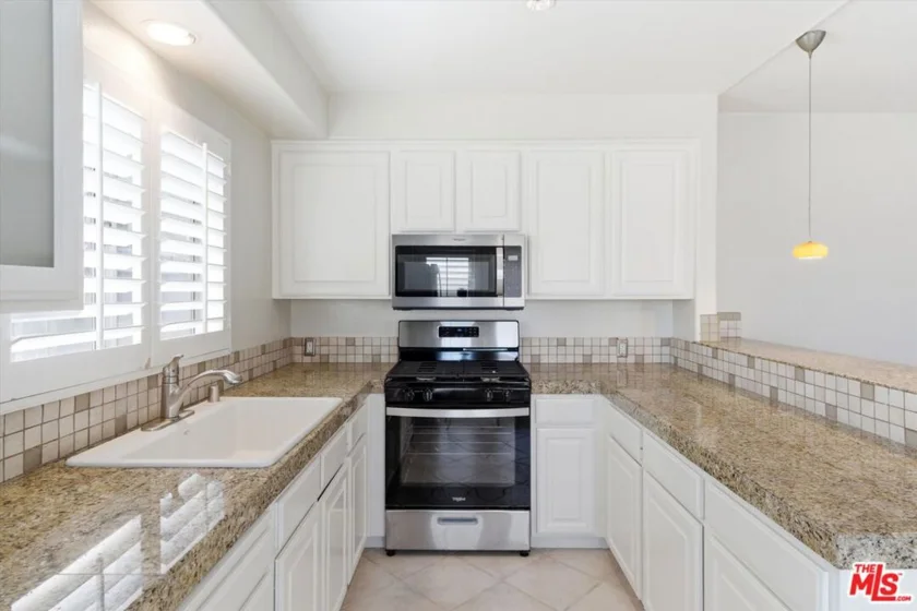11838 Kiowa Avenue #203 photo 3