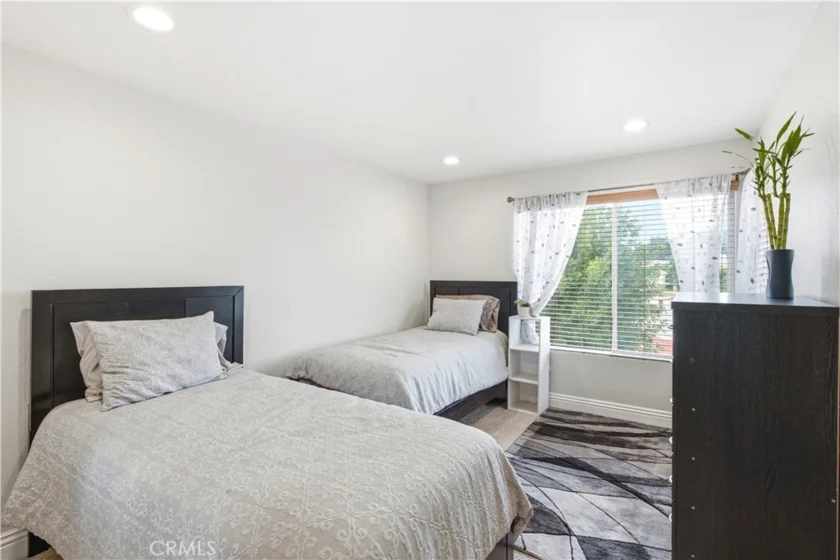 2380 Del Mar #305 photo 8