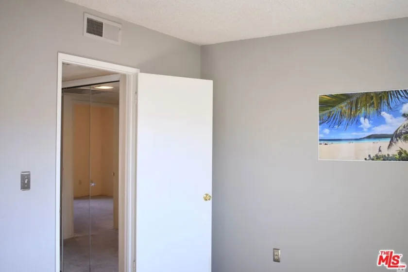 1711 Grismer Avenue #63 photo 20