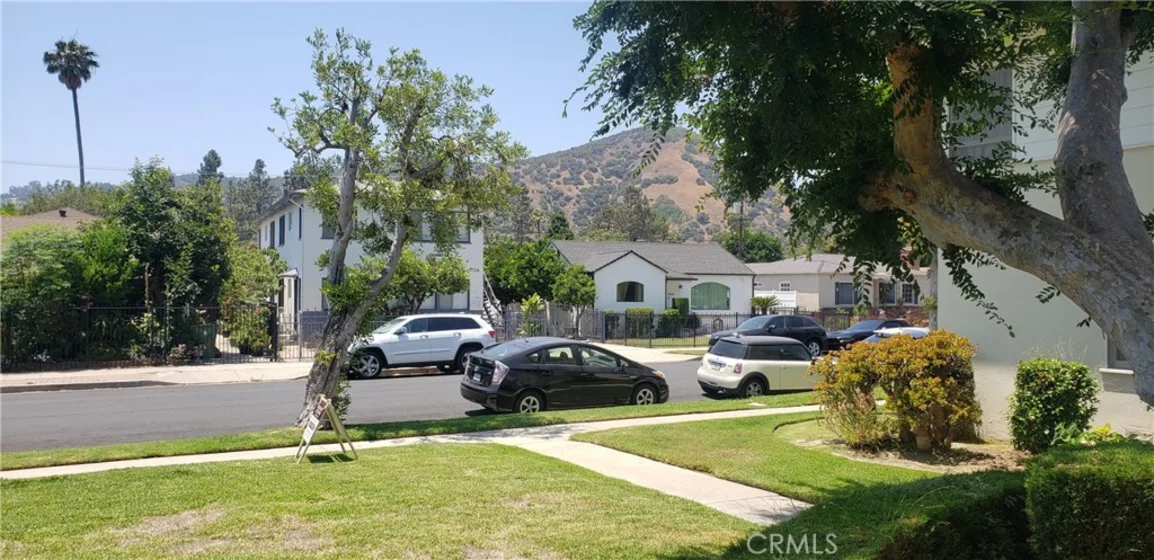 4131 Perlita Avenue #B photo 1